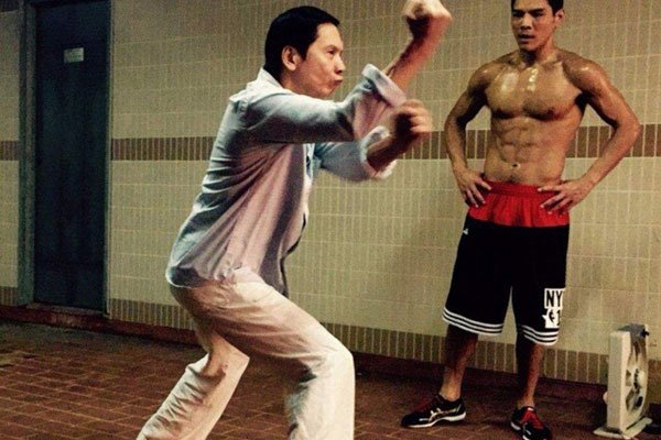 ��������ǿ�Ĺ�ϵ���� ��ôһģһ��̫����