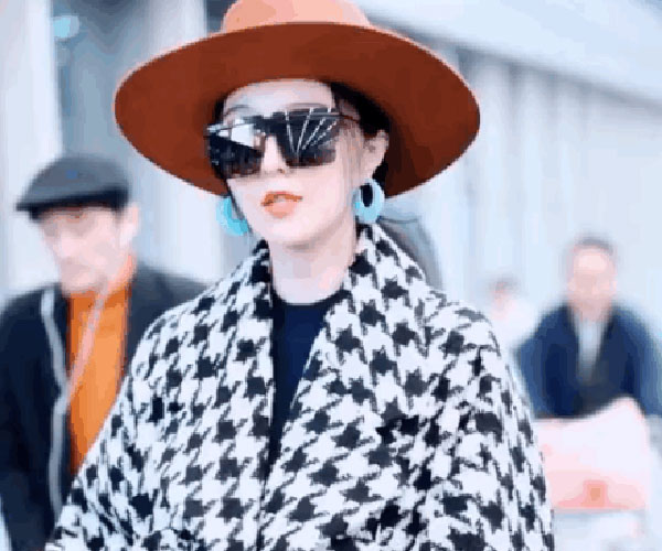 范冰冰现状最新消息揭秘 要复出了这一家子出来走秀