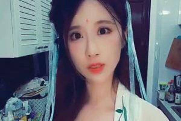 �������Ӿ�2���Ϲ�����Ƭ д�治�ż���ʵ����