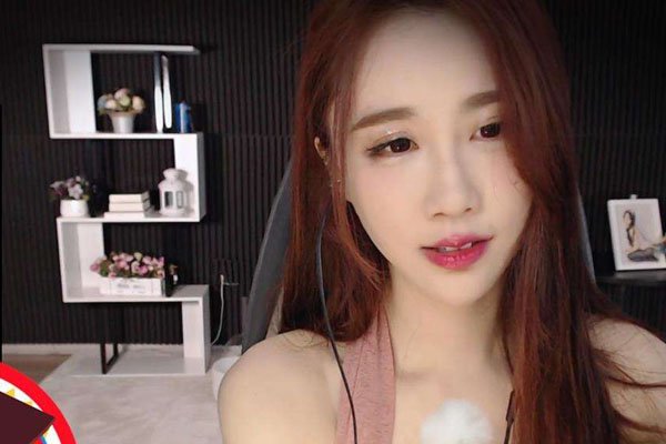 �������Ӿ�2���Ϲ�����Ƭ д�治�ż���ʵ����