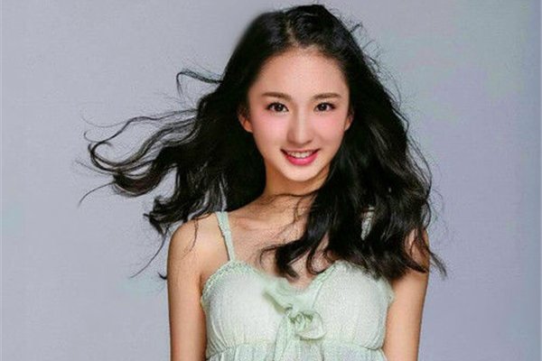 ̷���κ���˼�ϰ����� û�취˭�������ܲõ�Ů����