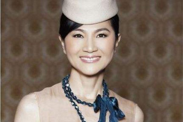 ��ɷɸ������ϼ�� �����Ǻ͵�����������Ů��Աȴ����������