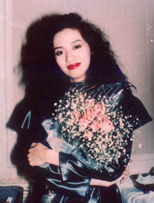 ÷�޷�������������ë���Ȼ ȥ��������������Ƭ