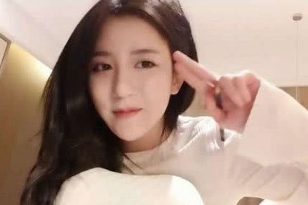 ��ɱ��͸�޴��� ��ɫ���ݴ��ý����ܲ���