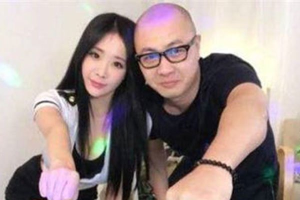 ��ɱ��͸�޴��� ��ɫ���ݴ��ý����ܲ���