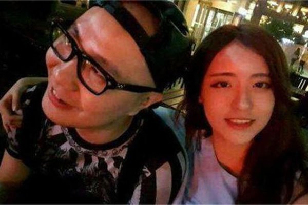 ��ɱ��͸�޴��� ��ɫ���ݴ��ý����ܲ���