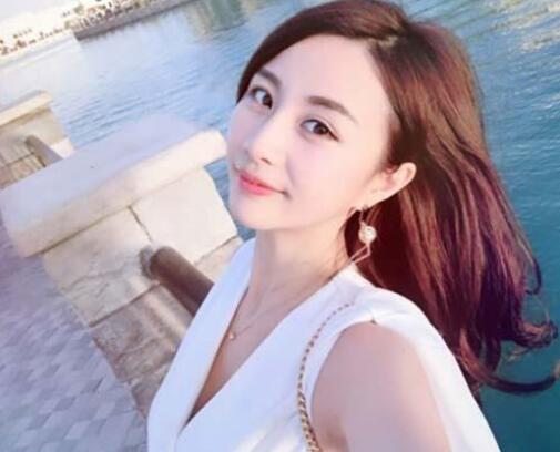 ������ľ��ĸ�����Ϣ���� ���ľ�����������Ը���ͼƬ