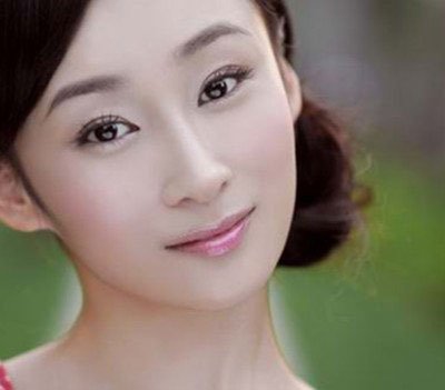 ��˼�ϵĵ�һ��Ů����˭ ��һ��Ů����ٻ������Ƭ