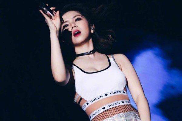 �����崩���¿�ͼƬ �����⴩���������