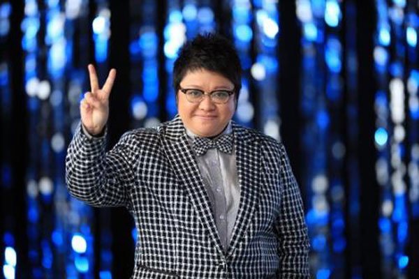 �����������Ϲ���˭ ���ĸ����������񶼾�̾