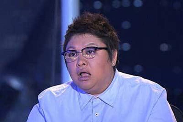 �����������Ϲ���˭ ���ĸ����������񶼾�̾