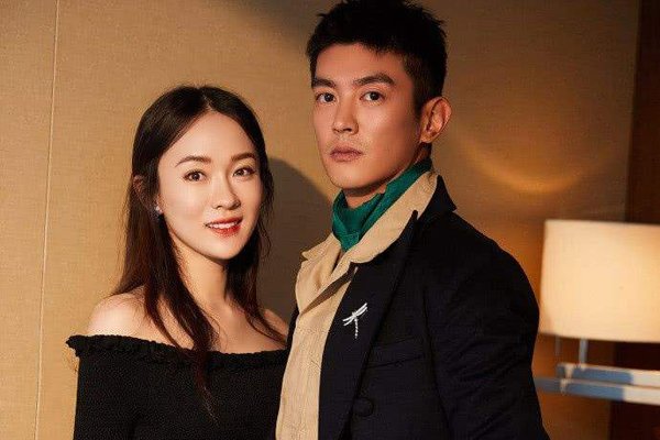 杜江拿什么养霍思燕 杜江霍思燕私下各玩各的婚变了吗