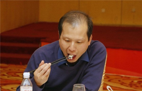 �����Ӵ�ٻ��� ��һ�ĳ������ת����ʳƷ�Ե�