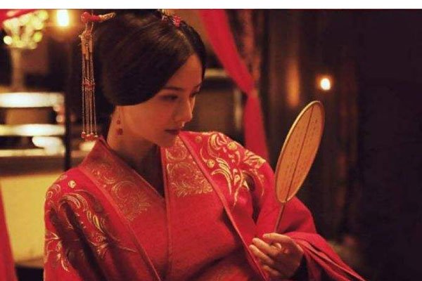 ���㲨�¼�����ô���� ���������¼������Ǳ��в�ͬ