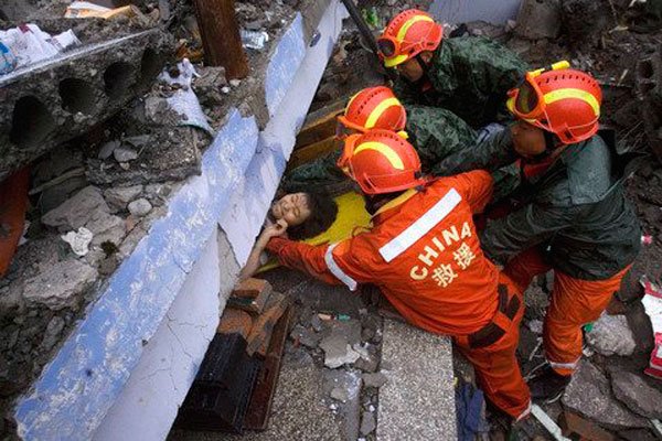 �봨���������¼���ʵ���� ���������������ʲô��ϵ