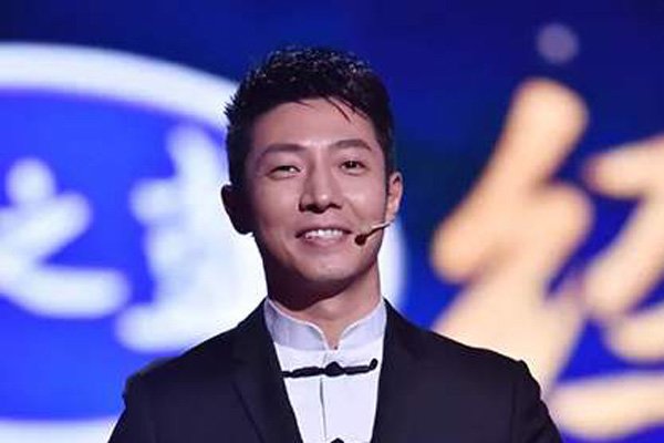 ���������ֵĽ�Ŀ ǰ���귢չ̫�ù�����Щ�����