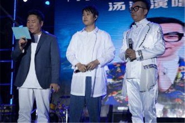 С���������¼����� ��ʵ������پ���Ӧ�÷��ı�ҥ