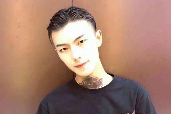 ���ض��Ǹ�ʲô�ĸ������ϼ�ͥ���� ���������ض���һ������