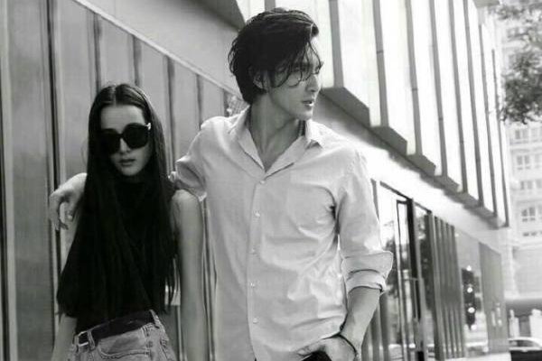 ��ΰ����ϵ����Ȱ���Ů����? �����Ȱͳ����Լ�ϲ����ΰ����