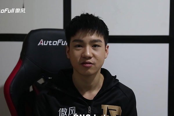 mlxguzi¼ uzi˭Ӯ