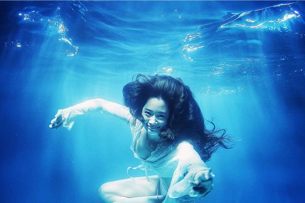 ������ĵ�19������Ƭ �����ͼ���͡�����Ů�ɡ������