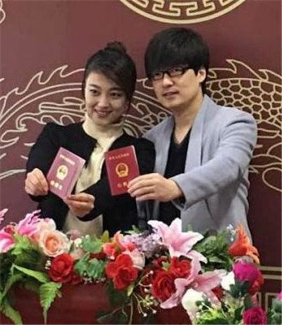 ��С��������λ� ��С��ĵڶ����ɷ���С����Ƭ��ϵ