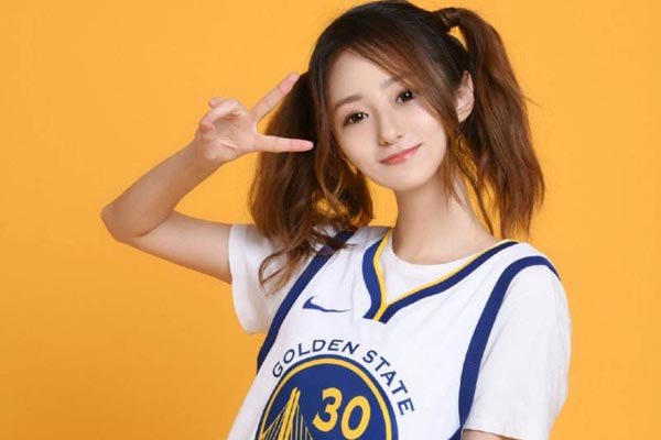 ��ѶnbaŮ����С��ȥ������ С�ߴ�ְԭ����ʲô��