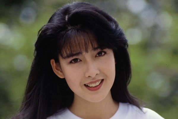 �ܻ������ѵþ������� ��Ů������һ�һЦ��������