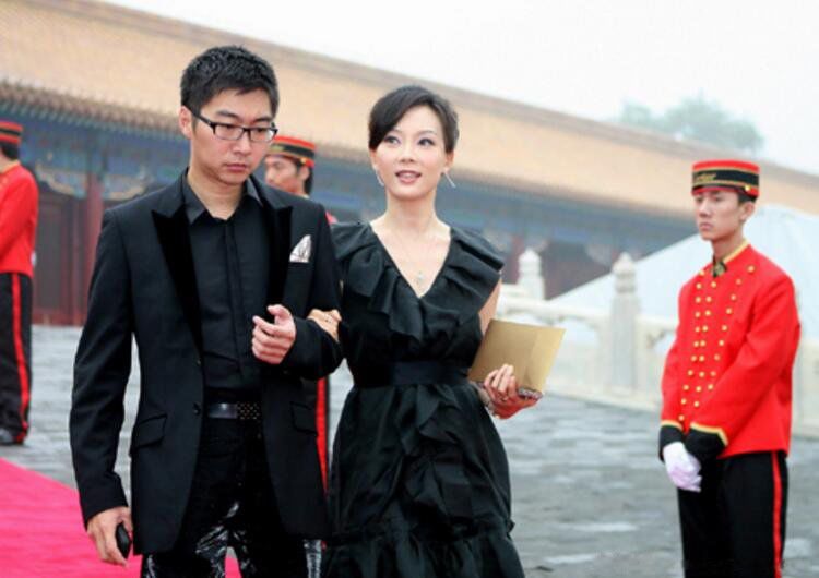 ������һ���Ϲ��������ļ�� ��Ա�����Ϲ���طط��������