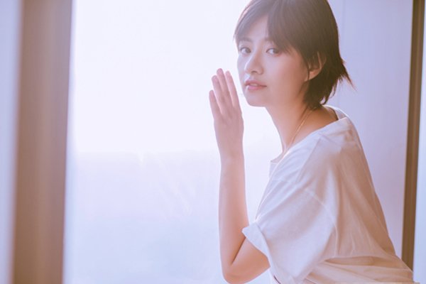 ������Ϊʲô��¥ �Ϻ���һ��Ů���������˼������ֳ�������