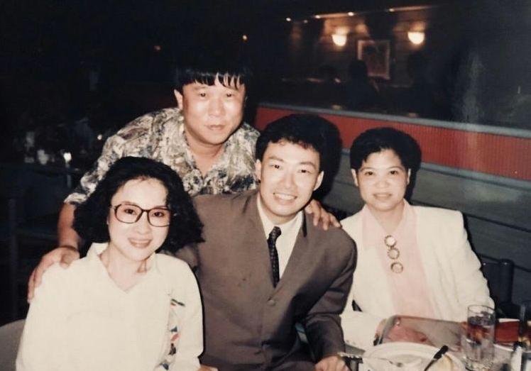 �ձ�����ǧ�ݺͷ���������ж����,�з����������Ȣ ���˹�ϵ��Ŀǰ���