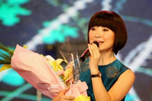 ����һ����Ա��ʲô������� �����������������ÿ�¶���Ǯ