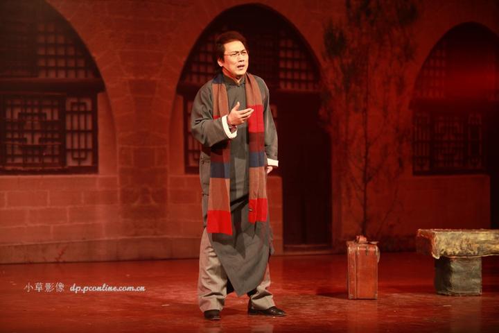 ����һ����Ա��ʲô������� �����������������ÿ�¶���Ǯ