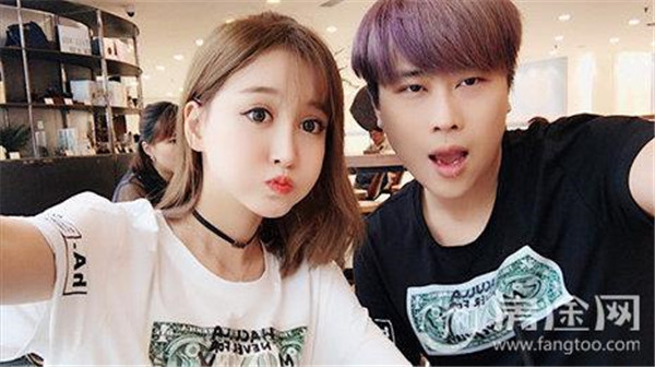 uu赵梦玥一血到底是谁拿的 PDD拿了电竞公车uu的一血事件