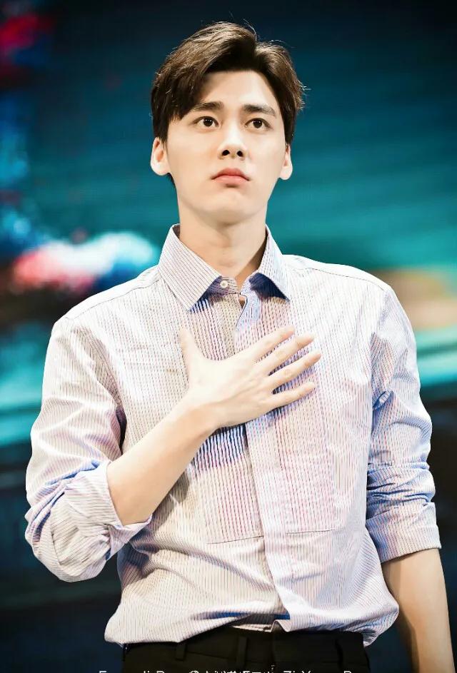 李易峰怎么凉了 坐了几年的牢?李易峰被释放了吗