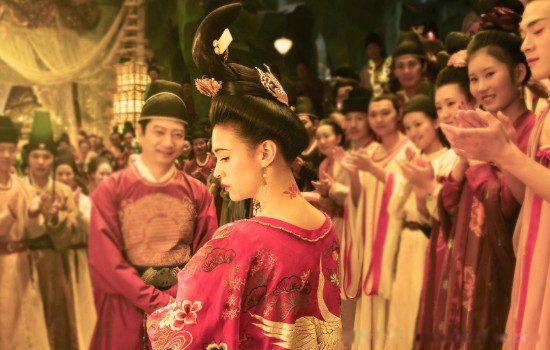 ������Ķ�Ů�б� 35����Ů�����Ķ����Ƿֱ��ʲô����