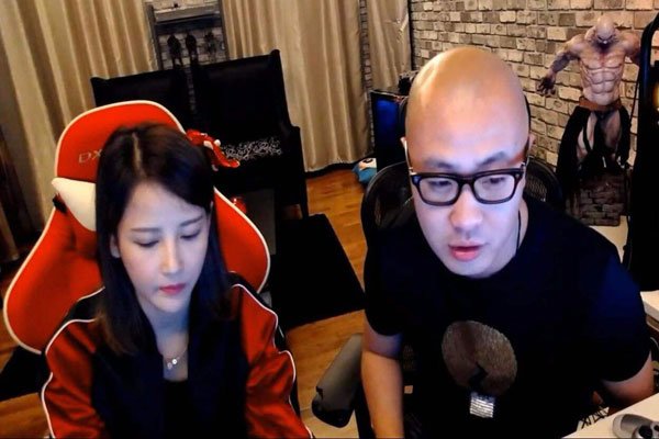 ��ɱ������������Ů������˭ �ǹ�������ɱ����ǮСҶʲô��ϵ