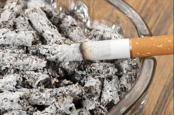 ǧ��Ҫ���̻Ҹ��ﵹˮ �����飺�̻Ҹ���Ϊʲô���ܵ�ˮ