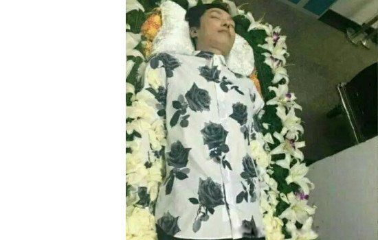 ����������׮��������Ǽٵ� �ֱ۶��ˣ��ϱ۵�����Ƭ�⼸����