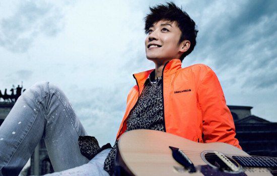 ����������׮��������Ǽٵ� �ֱ۶��ˣ��ϱ۵�����Ƭ�⼸����