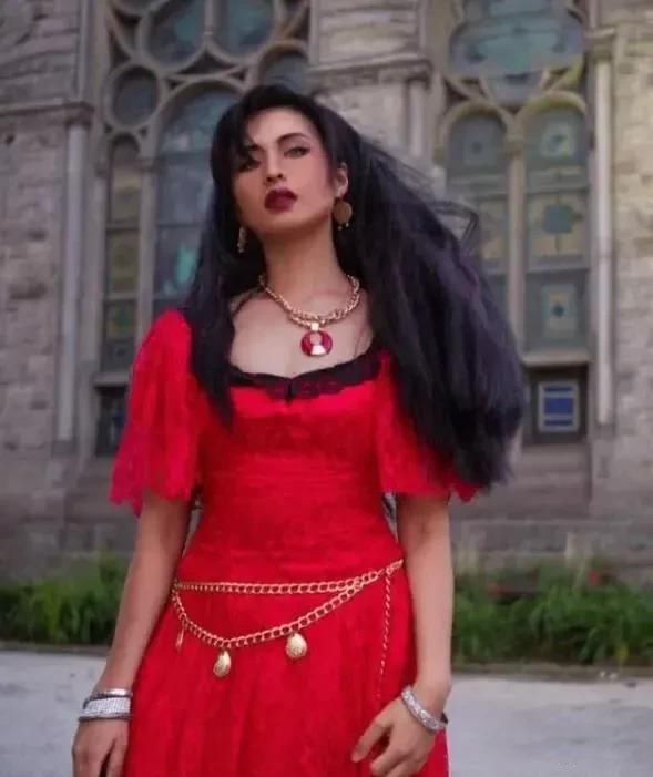 ����ܰ��ͥ�����͸�ĸ,���¸��� ר�ſӵ�����ͥ������ʲô