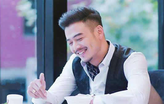 С������˸�������ϼ����� ���Ž�ʲô���֣���˸���ݵĵ��Ӿ�ȫ��