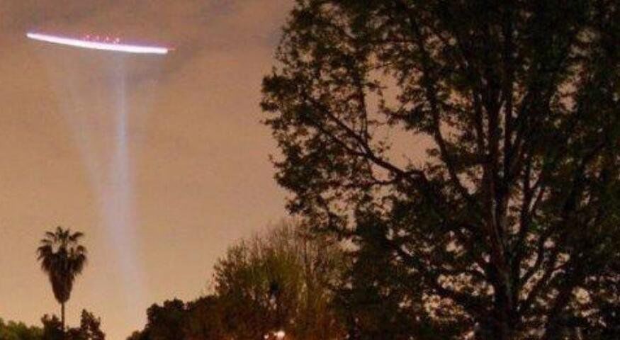 ��ɽ����������������Ƶԭ��ʼĩ ������ɽ����ufo�¼�����Ϊ�α�����