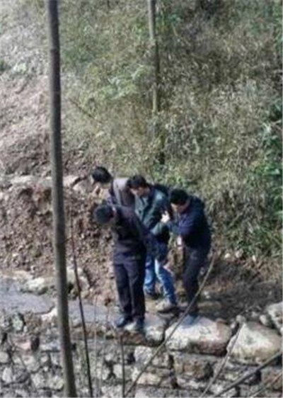 ��ʫ�ܲҰ�������ȥ�� �����¼�����ʫ�������¼��������