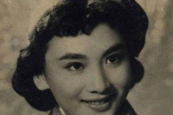 ������ʵ����Ư�� �Ϲ�����ϵ�����˭