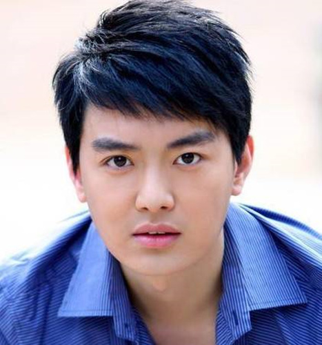 �����ĸ���������ʵ���� �������ӣ������Ķ�����˭