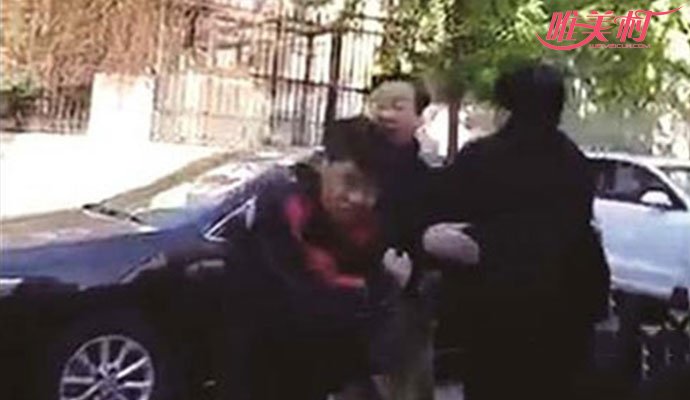 ˳���ݱ����С������ ���������£���ϲ����ô������