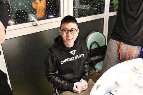 ���ϻ��ط���ʲô��ͷ ���߶Աȣ��طܺ���˼�ϵ���˭����Ǯ