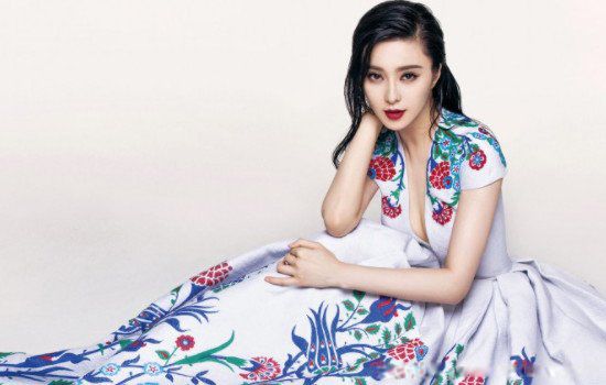 范冰冰19岁消失一年生范丞丞 私生子?洪金宝儿子和范丞丞真像