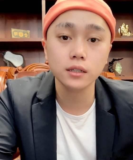 ������Ϊʲô���ٷ����400�� ̫���ˣ���νPKӦ�÷������ǵĺ�